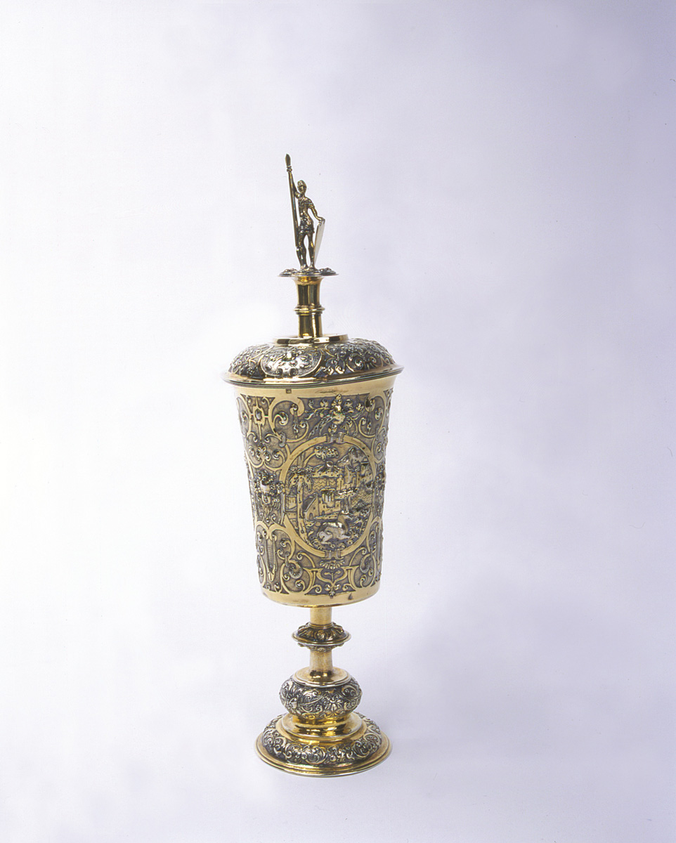 Cálice Nuremberg, Alemanha 1600 - 1620 Prata fundida e cinzelada 32,0 x 9,5 cm